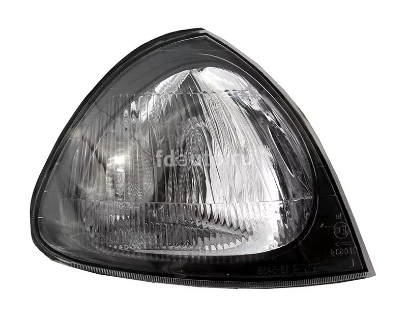 Поворотник прав.TOYOTA AVENSIS 97 => (белый)