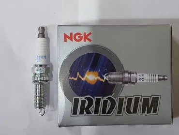 Свеча зажигания NGK SILZKR7B8E