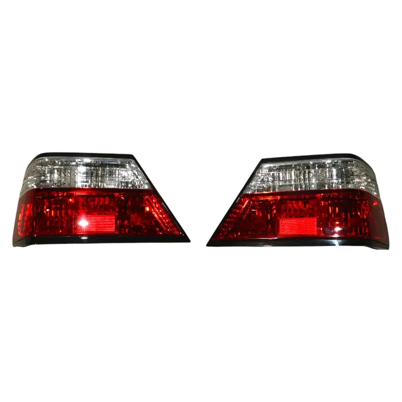 Задние фары Mercedes W124