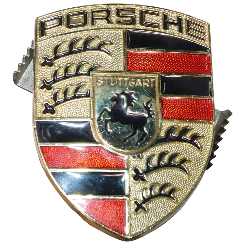 Эмблема Porsche с креплением золотистая, Тайвань