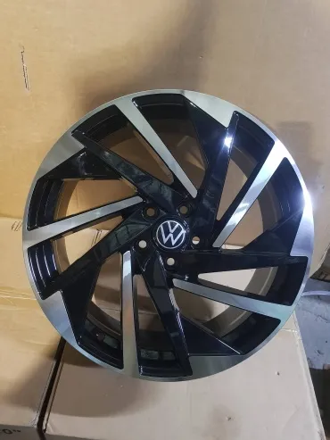 REW Volkswagen Skoda Audi FBX170-9 8x19/5x112 D57.1 ET42 4 диска черный