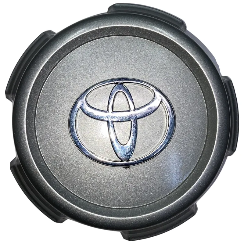 Колпачок серебристый Toyota Land Cruiser 100 12.3 см