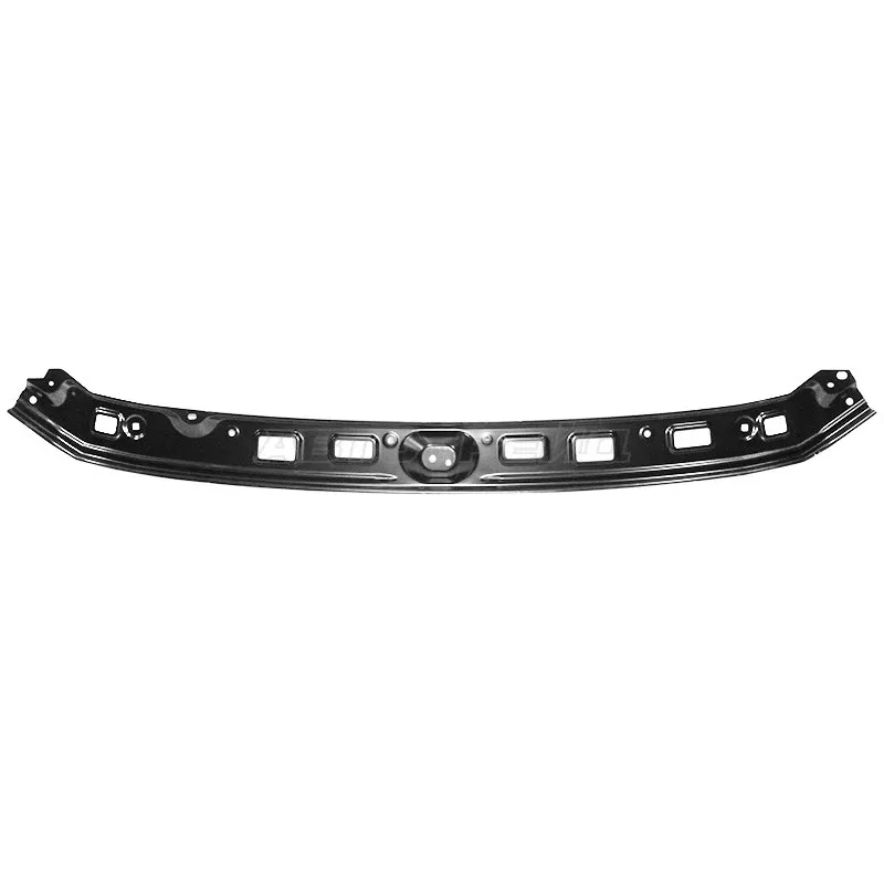 Планка бампера Toyota Land Cruiser (J200) 15-21 (спереди сверху)